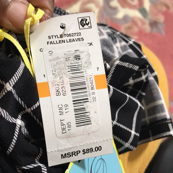 CeCe short sleeve sheath dress. NWT - Picture 11 of 11